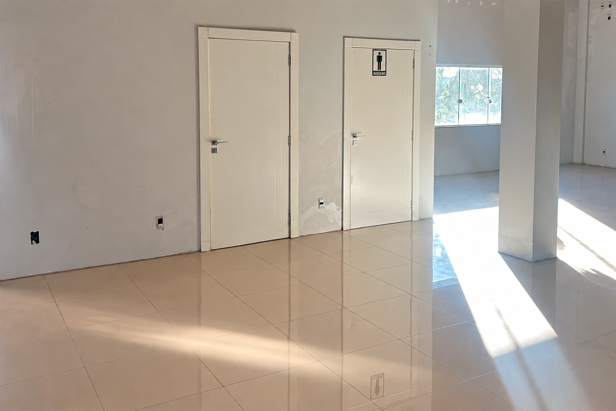 PRÉDIO LEOMAR — foto 2 de 9